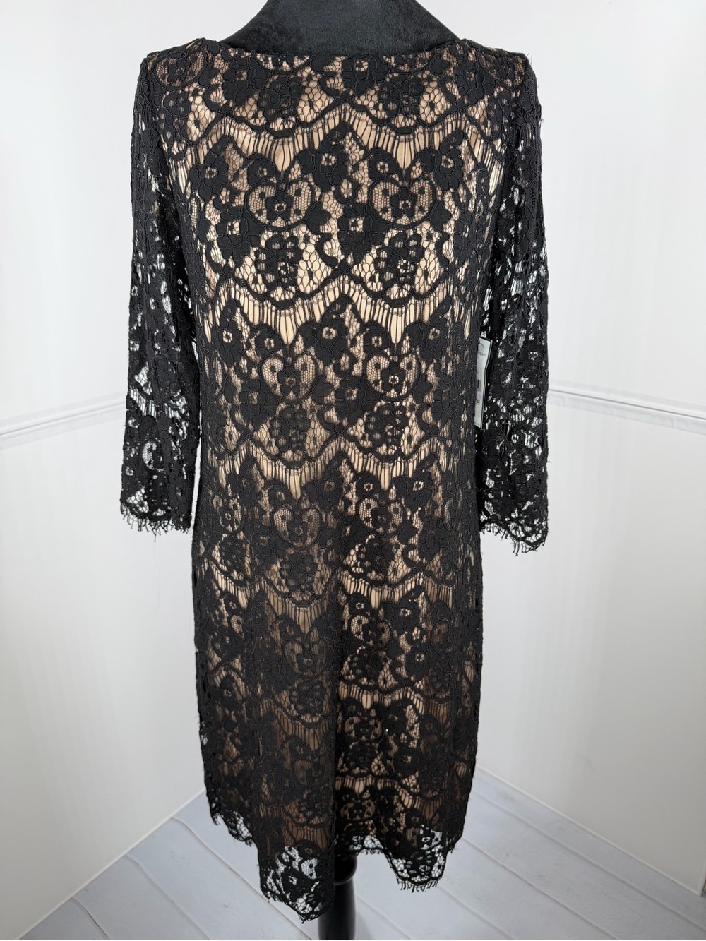 Jessica Howard Black Lace Sheath Dress Nude Lining 3/4 Sleeve Size 6